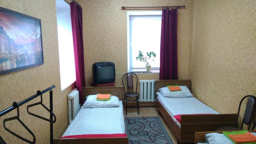 Hostel 3 Stars Na Oktyabryskoy Vitebsk Exterior foto